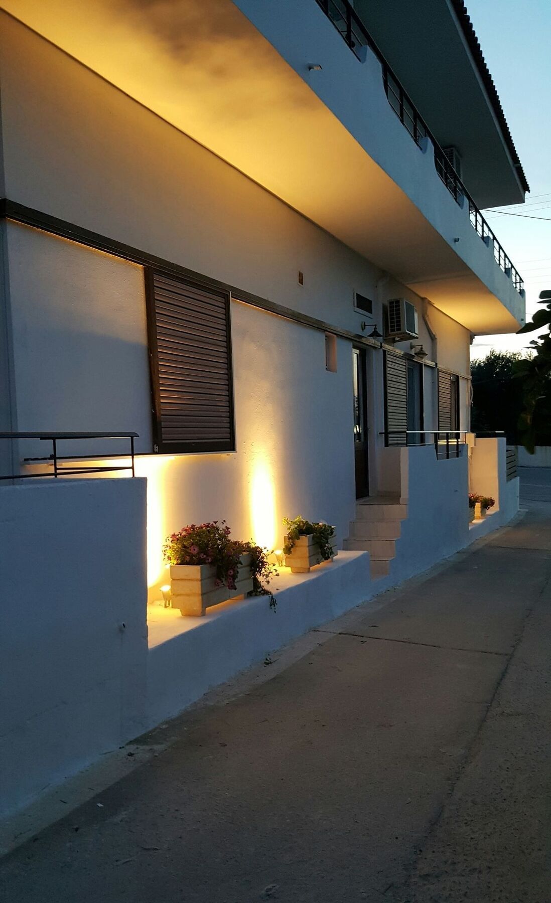 Apostolou Studios Skála Esterno foto